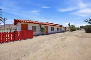 6757 Adobe Rd, 29 Palms, CA 92277 - Photo 23