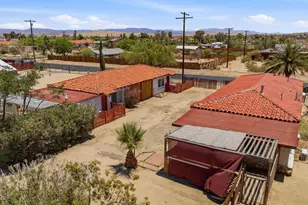 6757 Adobe Rd, 29 Palms, CA 92277 - Photo 7