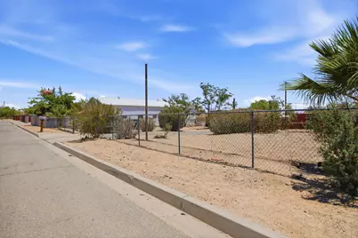 6757 Adobe Road, 29 Palms, CA 92277 - Photo 9