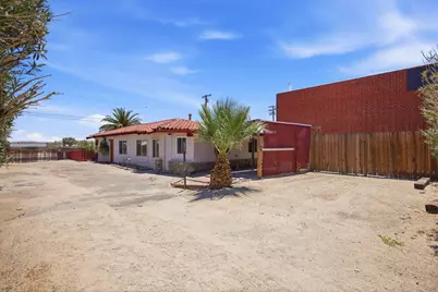 6757 Adobe Road, 29 Palms, CA 92277 - Photo 19