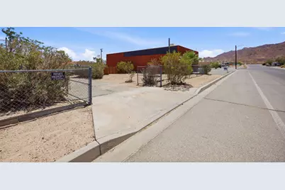 6757 Adobe Road, 29 Palms, CA 92277 - Photo 11