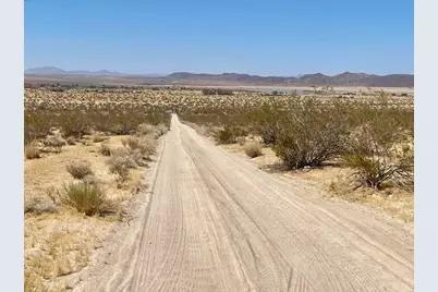 108 Twentynine Palms Highway, Joshua Tree, CA 92252 - Photo 41