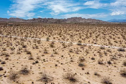 108 Twentynine Palms Highway, Joshua Tree, CA 92252 - Photo 29