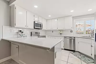 42704 Sand Dune Drive, Palm Desert, CA 92211 - Photo 9