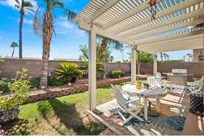 37510 Springdale Avenue, Palm Desert, CA 92211 - Photo 11
