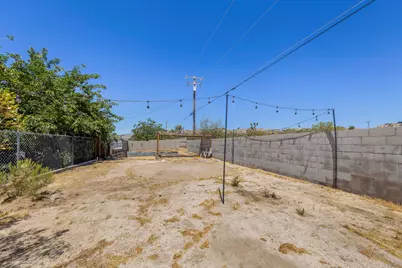 57530 Warren Way, Yucca Valley, CA 92284 - Photo 33