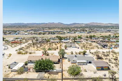 57530 Warren Way, Yucca Valley, CA 92284 - Photo 43