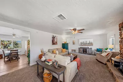 57530 Warren Way, Yucca Valley, CA 92284 - Photo 9