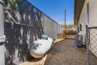 57530 Warren Way, Yucca Valley, CA 92284 - Photo 27