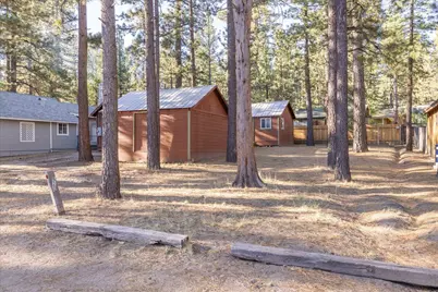 520 W Aeroplane Boulevard, Big Bear City, CA 92314 - Photo 3