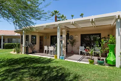 35918 Paseo Circulo E, Cathedral City, CA 92234 - Photo 17
