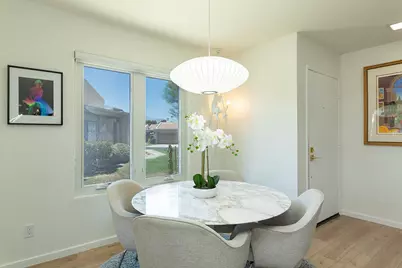 35918 Paseo Circulo E, Cathedral City, CA 92234 - Photo 9