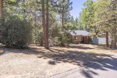 810 Vista Avenue, Sugarloaf, CA 92386 - Photo 5