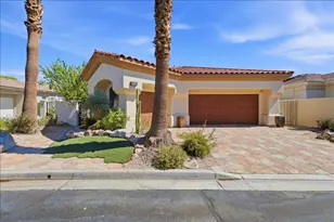 370 Gold Canyon Dr, Palm Desert, CA 92211 - Photo 1