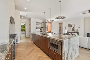73719 Amir Dr, Palm Desert, CA 92260 - Photo 11