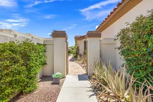 513 Falcon View Cir, Palm Desert, CA 92211 - Photo 7