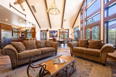 32311 Rim Of The World Drive, Fawnskin, CA 92333 - Photo 15