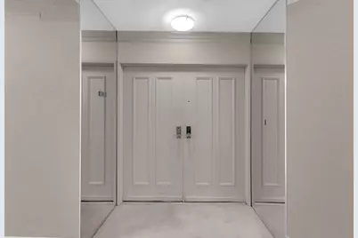 910 Island Drive #112, Rancho Mirage, CA 92270 - Photo 5