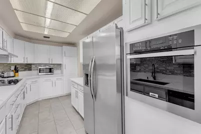 910 Island Drive #112, Rancho Mirage, CA 92270 - Photo 17