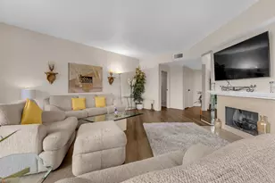 910 Island Dr, Rancho Mirage, CA 92270 - Photo 11