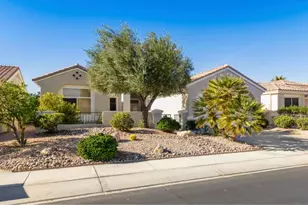 37521 Mojave Sage St, Palm Desert, CA 92211 - Photo 1