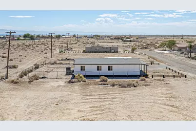 786 Molokai Avenue, Thermal, CA 92274 - Photo 5