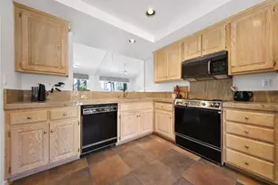 14 Ponderosa Cir, Palm Desert, CA 92211 - Photo 9