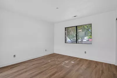 32450 Desert Vista Road, Cathedral City, CA 92234 - Photo 17