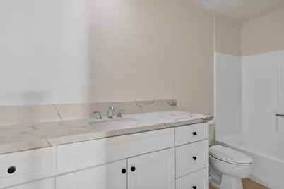 32450 Desert Vista Road, Cathedral City, CA 92234 - Photo 15