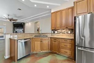 27325 Ventura Dr, Cathedral City, CA 92234 - Photo 9