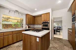 9 White Sun Way, Rancho Mirage, CA 92270 - Photo 17
