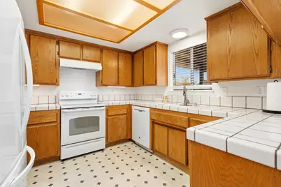 7113 La Habra Avenue, Yucca Valley, CA 92284 - Photo 11