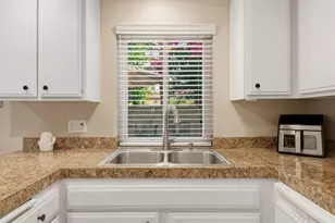 72927 Arthur Ashe Ln, Palm Desert, CA 92260 - Photo 13