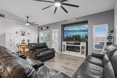 31422 Via Ventana, Thousand Palms, CA 92276 - Photo 7