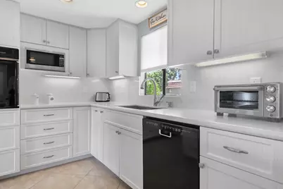 77218 Olympic Way, Palm Desert, CA 92211 - Photo 11