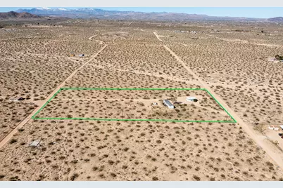 61186 Sespe Street, Landers, CA 92285 - Photo 11