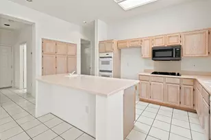 38258 Sunny Days Dr, Palm Desert, CA 92211 - Photo 19