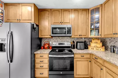13437 Via Real, Desert Hot Springs, CA 92240 - Photo 21