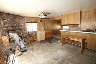 346 Victoria Ln, Sugarloaf, CA 92386 - Photo 3