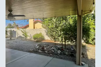 68110 Risueno Road, Cathedral City, CA 92234 - Photo 23