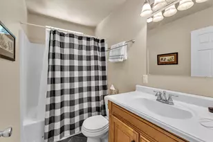 25100 Rim Rock Rd, Idyllwild, CA 92549 - Photo 27