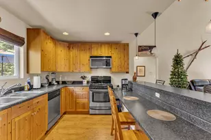 25100 Rim Rock Rd, Idyllwild, CA 92549 - Photo 19