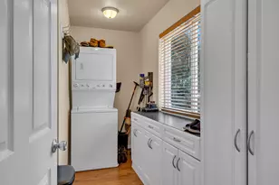 25100 Rim Rock Rd, Idyllwild, CA 92549 - Photo 23