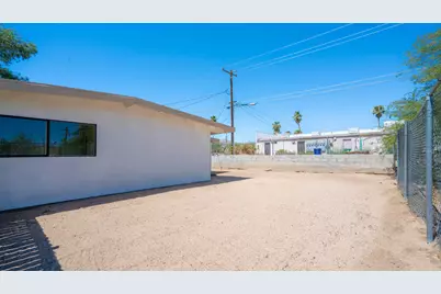 6010 Ocotillo Avenue, Twentynine Palms, CA 92277 - Photo 33