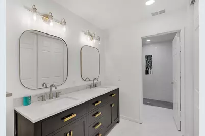 77707 Calle Las Brisas S, Palm Desert, CA 92211 - Photo 17