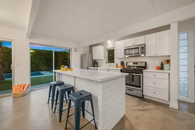 483 E Francis Drive, Palm Springs, CA 92262 - Photo 9