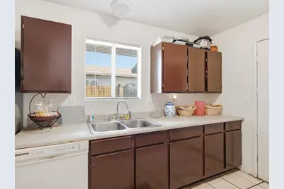 15705 Via Vista, Desert Hot Springs, CA 92240 - Photo 11