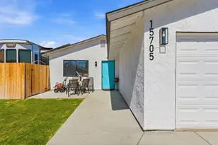 15705 Via Vista, Desert Hot Springs, CA 92240 - Photo 3