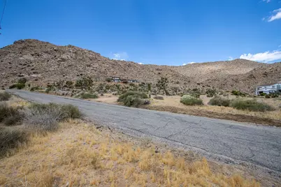 8021 Wesley Road, Joshua Tree, CA 92252 - Photo 21