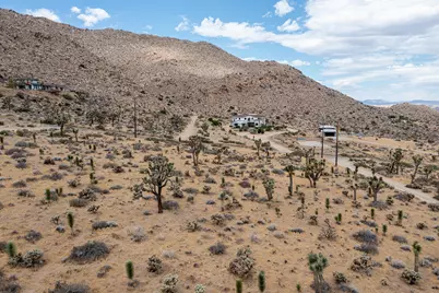 8021 Wesley Road, Joshua Tree, CA 92252 - Photo 17